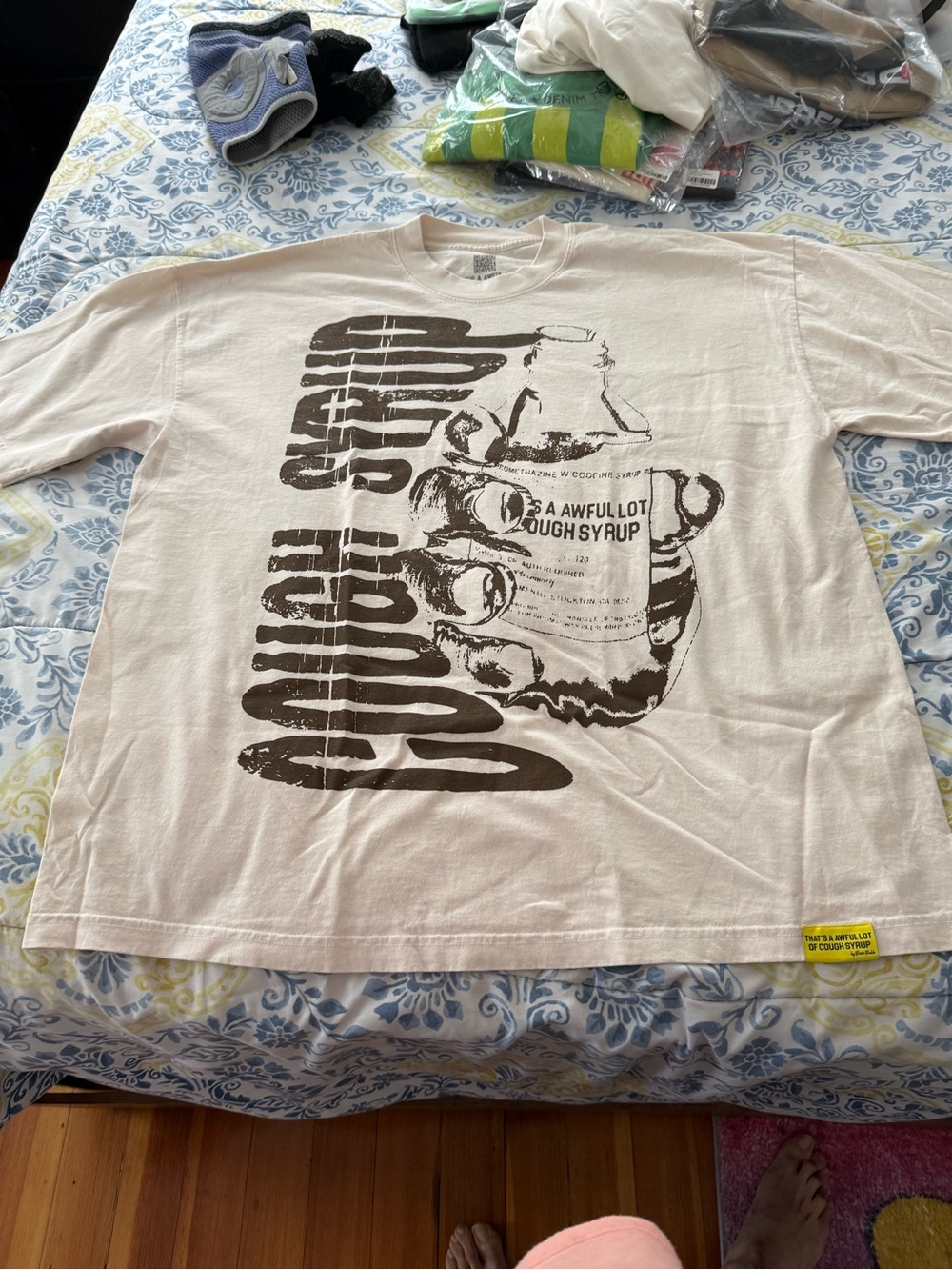 ALOC Cream Men’s  Short-Sleeve Tee with Brown Syrup Bottle Graphic
